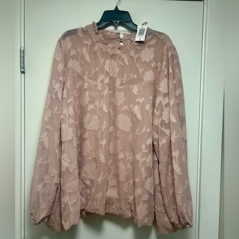 Torrid Chiffon Clip Floral Bubble Hem Blouse Sz 5X - Picture 3 of 6